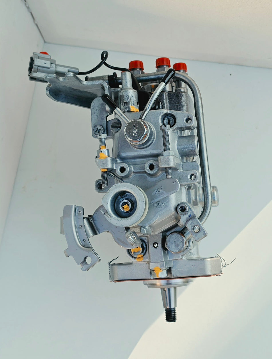 104760-4800 DIESEL FUEL INJECTION PUMP NISSAN PATROL NON TURBO TD 42 (Y60) Exchanged